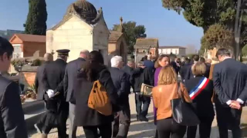 SÃ¡nchez visita la tumba del expresidente AzaÃ±a en Francia