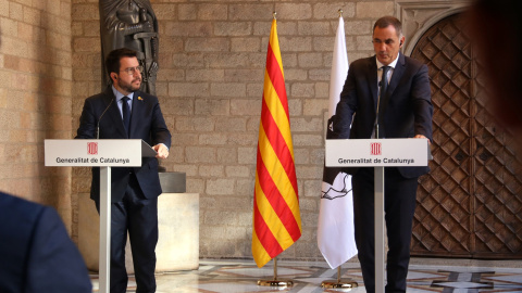 El president del Govern, Pere Aragonès, a Palau amb el president del Consell Executiu de Còrsega, Gilles Simeoni.