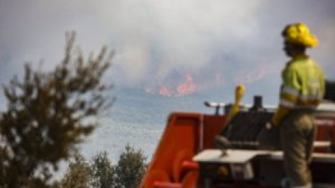 La extinción del incendio de Bejís evoluciona "favorablemente" aunque aún existe riesgo de nuevos rebrotes