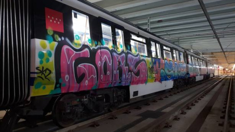 Uno de los metros afectados por los grafitis /EFE