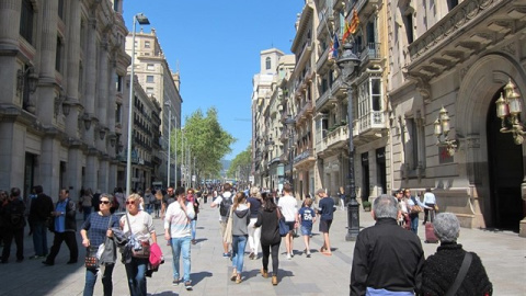 Una calle de Barcelona, en una imagen de archivo. / EUROPA PRESS