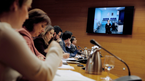 El exresponsable de Orange Market Álvaro Pérez, el Bigotes, durante su declaración por videoconferencia desde la cárcel en la comisión de investigación de Les Corst Valencianes | EFE/ Manuel Bruque