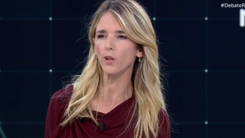 Cayetana Álvarez de Toledo, candidata del PP por Barcelona en el debate electoral de RTVE. / CAPTURA - RTVE