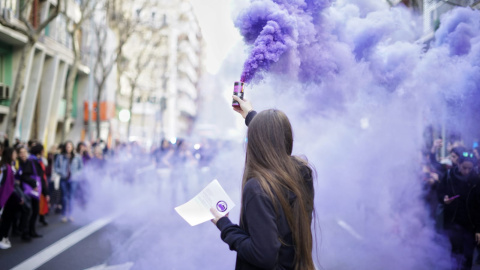 La movilización feminista a su paso por la Sagrada Familia de Barcelona.- JOEL KASHILA