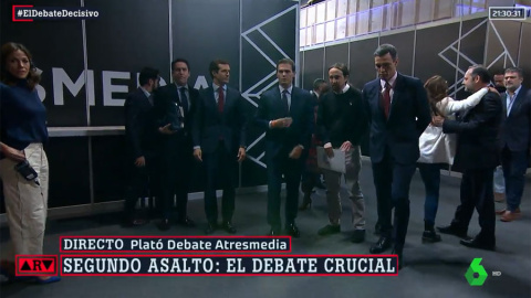 Los cuatro candidatos, de camino al debate