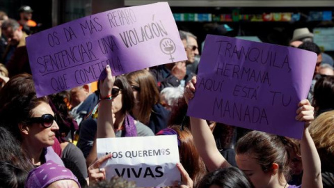 Concentración contra el fallo judicial de La Manada, hoy, en la Puerta del Sol | EFE