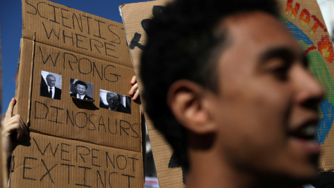 En Madrid, los estudiantes exigen una acción global sobre el cambio climático bajo el movimiento "Viernes para el Futuro". / Reuters