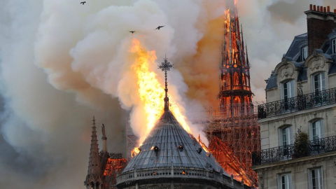 El incendio se originó a las siete de la tarde. FRANCOIS GUILLOT/ AFP