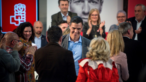 16/04/2019.- El presidente del Gobierno y candidato por el PSOE a la reelección, Pedro Sánchez, en Ourense durante la un mitin. / EFE - BRAIS LORENZO