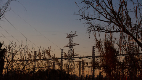 12/01/2021-Un poste eléctrico, a 12 de enero de 2021, en Barcelona, Catalunya