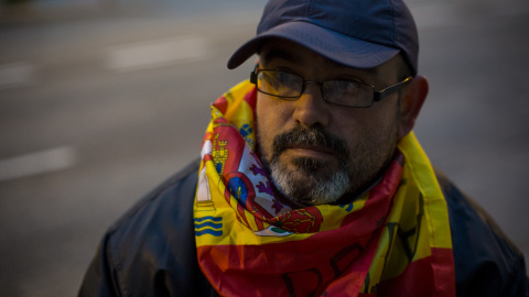 Un militar inicia una huelga de hambre frente al Ministerio de Defensa