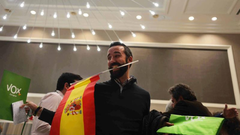 El presidente de Vox, Santiago Abascal, tras conocer los resultados en las elecciones andaluzas, en Sevilla. EFE/Rafa Alcaide