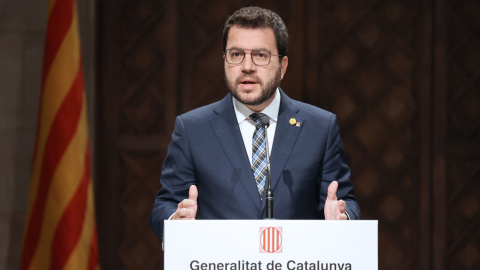 El presidente de la Generalitat de Catalunya durante su comparecencia hoy viernes en el Palau de la Generalitat, en Barcelona.