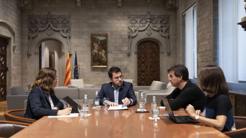 El president de la Generalitat, Pere Aragonès, reuneit aquest matí al Palau de la Generalitat amb la consellera Laura Vilagrà i amb el seu equip per treballar en la conformació del nou Govern.