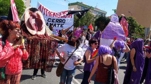 El coño insumiso regresa a las calles de Sevilla por el 1 de mayo