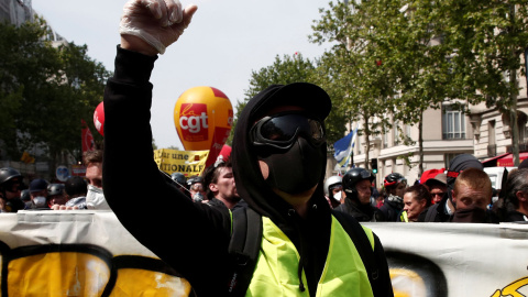 Manifestación del Primero de Mayo en París. / BENOIT TESSIER (REUTERS)