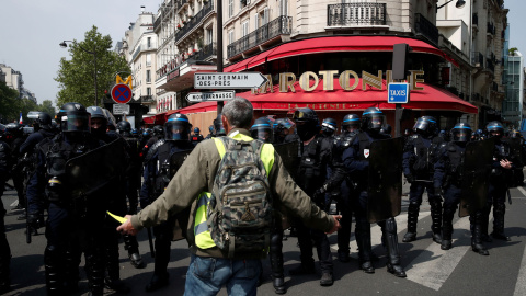 Manifestación del Primero de Mayo en París. / BENOIT TESSIER (REUTERS)