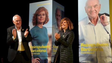 L'alcaldable d'ERC per Barcelona, Ernest Maragall, al costat de la número dos de la seva candidatura, Elisenda Alamany, durant l'acte d'inici de campanya que Esquerra Republicana celebra aquesta nit a Barcelona, EFE/Toni Albir