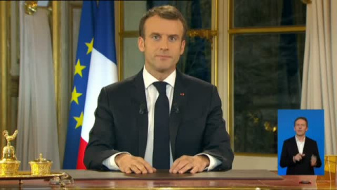 Macron anuncia una subida de 100 euros del salario mÃ­nimo para aplacar las protestas  de los 'chalecos amarillos'