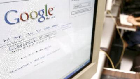 Un ordenador con el buscador Google. EFE/Archivo