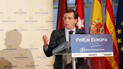 El candidato del PP a la alcaldía de Madrid, José Luis Martínez-Almeida, protagoniza este lunes un desayuno informativo organizado por Nueva Economía Fórum. EFE/J.P. Gandul