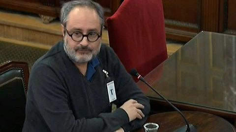 El exdiputado de la CUP, Antonio Baños, se niega a responder a Vox en el juicio al 'procés' catalán. / TRIBUNAL SUPREMO