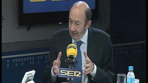 Rubalcaba: "Si mis compaÃ±eros me dicen un dÃ­a 'Alfredo tÃº no vales', dejarÃ© los trastos y me irÃ© a mi casa"