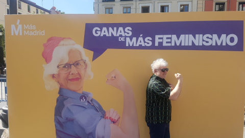 Pedro Almodóvar en el acto de apoyo a Manuela Carmena. EP