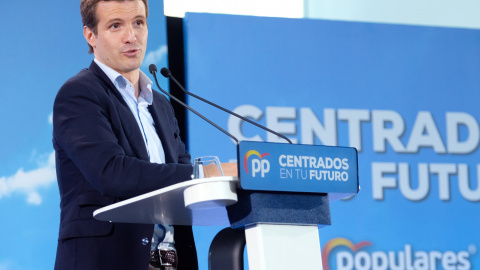 13/05/2019.- El presidente nacional del PP, Pablo Casado, durante su intervención en un mitin en Logroño. EFE/Abel Alonso