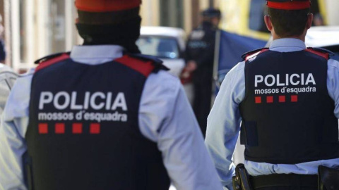 Agentes de los Mossos en una foto de archivo /EFE