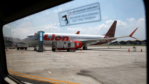 Un Boeing 737 Max 8 de Lion Air cerca de Yakarta este viernes. REUTERS/Willy Kurniawan