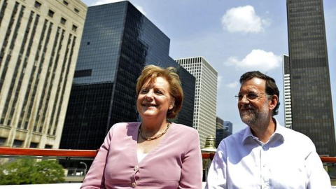 Merkel y Rajoy dando un paseo en barco por Chicago en mayo de 2012