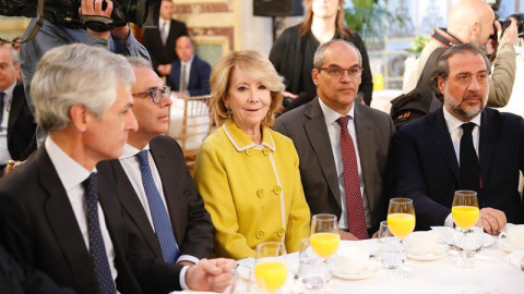 La expresidenta de la Comunidad de Madrid y del PP madrileño Esperanza Aguirre asiste a a un desayuno informativo protagonizado este lunes por el candidato del PP a la alcaldía de Madrid, José Luis Martínez-Almeida. EFE/J.P. Gandul