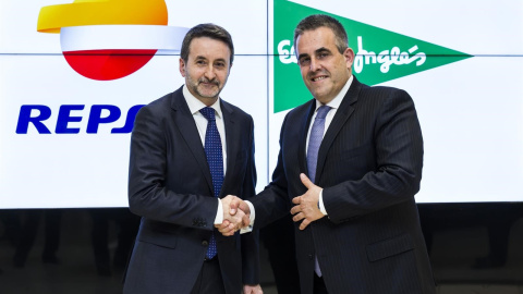 Los consejeros delegados de Repsol, Josu Jon Imaz, y de El Corte Inglés. Víctor del Pozo. E.P.