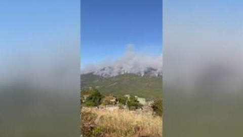 Sigue sin control el fuego en el corazón del valle del Tiétar