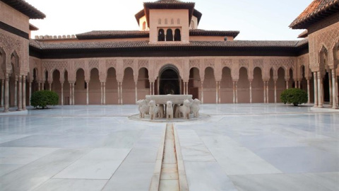 Patio de los Leones de la Alhambra. EUROPA PRESS