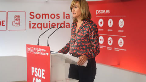 La portavoz de la Ejecutiva del PSOE y ministra de Educación y Formación Profesional, Pilar Alegría, aborda temas de la actualidad política en declaraciones a los medios de comunicación, este domingo en la sede del PSOE en Madrid