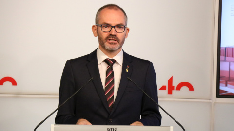 Josep Costa, en una imatge d'arxiu quan era vicepresident del Parlament.