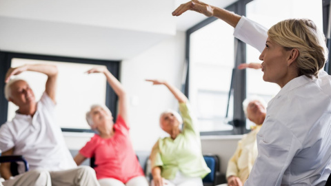 Els fisioterapeutes faran, principalment, sessions grupals d’educació postural per evitar sobretot dolors lumbars o cervicals