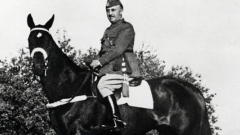 Franco, a lomos de su caballo. afp