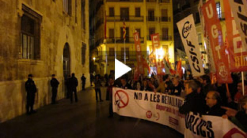 Decenas de miles de Valencianos salen a la calle contra los recortes ...