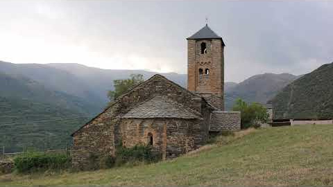 Endinsa't en el patrimoni romànic entre muntanyes