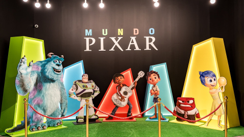 La entrada de la exposición de Pixar que se encuentra en el Recinto Ferial IFEMA Madrid, a 4 de diciembre de 2023.