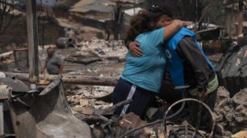 Los incendios forestales en Chile dejan un escenario desolador: "Lo perdí todo"