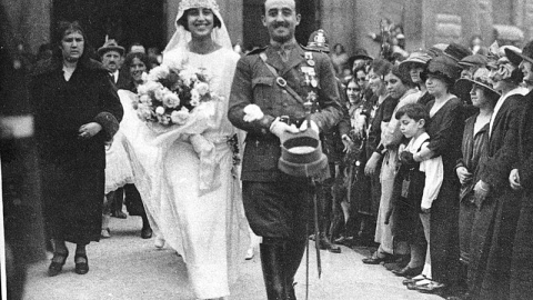 Boda de Francisco Franco con Carmen Polo