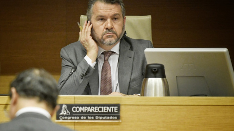 El presidente de la Comisión Nacional de Mercados y Valores (CNMV), Rodrigo Buenaventura, durante una comparecencia en la Comisión de Economía, Comercio y Transformación Digital del Congreso de los Diputados. E.P./Fernando Sánchez / Europa 