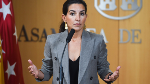 Rocío Monasterio, durante una sesión plenaria en la Asamblea de Madrid, a 3 de octubre de 2024.