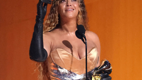 Beyonce gana el premio a Mejor Álbum de Música Dance/Electrónica por "Renaissance" durante la 65ª Entrega Anual de los Premios Grammy en Los Ángeles, California.