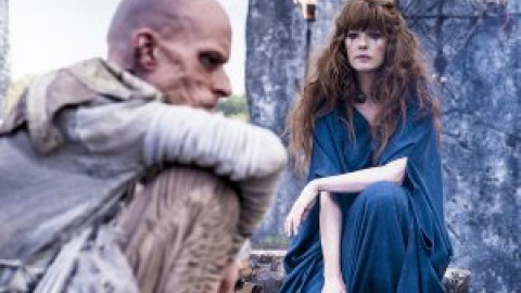 ‘Britannia’ conjuga mujeres guerreras, romanos, druidas y, claro, alucinógenos