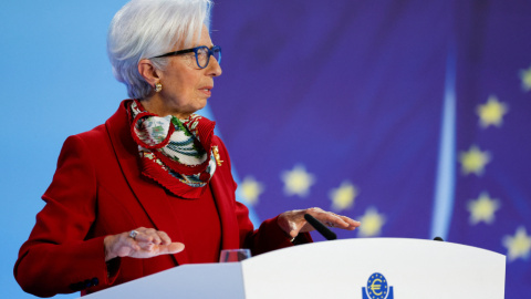 La presidenta del BCE, Christine Lagarde, durante la rueda de prensa para explicar la nueva subida de tipos de interés este 16 de marzo de 2023 en Frankfurt.